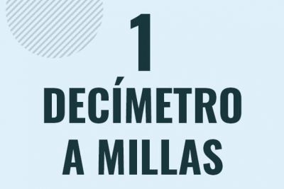 Profesor en pizarra explicando cuanto es 1 decimetro en millas o como pasar de 1 dm a mi