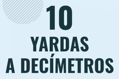 Profesor en pizarra explicando cuanto es 10 yardas en decimetros o como pasar de 10 yd a dm