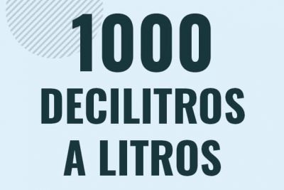 Profesor en pizarra explicando cuanto es 1000 decilitros en litros o como pasar de 1000 dl a l