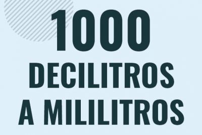 Profesor en pizarra explicando cuanto es 1000 decilitros en mililitros o como pasar de 1000 dl a ml