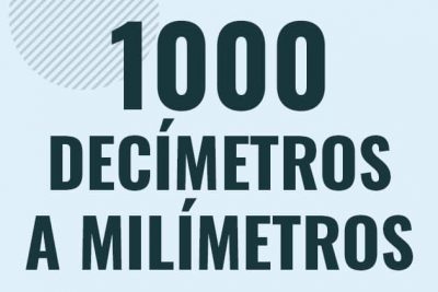 Profesor en pizarra explicando cuanto es 1000 decimetros en milimetros o como pasar de 1000 dm a mm