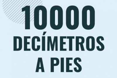 Profesor en pizarra explicando cuanto es 10000 decimetros en pies o como pasar de 10000 dm a ft