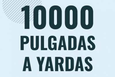 Profesor en pizarra explicando cuanto es 10000 pulgadas en yardas o como pasar de 10000 in a yd