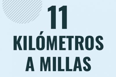 Profesor en pizarra explicando cuanto es 11 kilometros en millas o como pasar de 11 km a mi