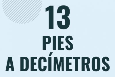 Profesor en pizarra explicando cuanto es 13 pies en decimetros o como pasar de 13 ft a dm