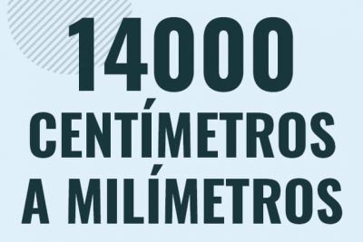 Profesor en pizarra explicando cuanto es 14000 centimetros en milimetros o como pasar de 14000 cm a mm
