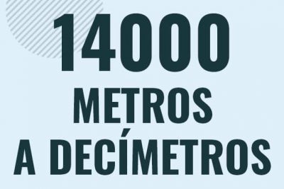 Profesor en pizarra explicando cuanto es 14000 metros en decimetros o como pasar de 14000 m a dm