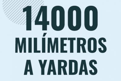 Profesor en pizarra explicando cuanto es 14000 milimetros en yardas o como pasar de 14000 mm a yd