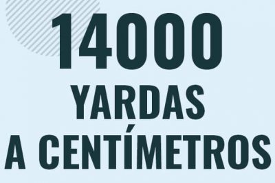 Profesor en pizarra explicando cuanto es 14000 yardas en centimetros o como pasar de 14000 yd a cm