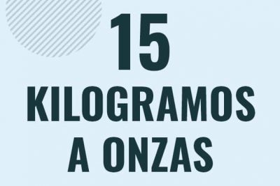Profesor en pizarra explicando cuanto es 15 kilogramos en onzas o como pasar de 15 kg a oz