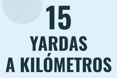 Profesor en pizarra explicando cuanto es 15 yardas en kilometros o como pasar de 15 yd a km