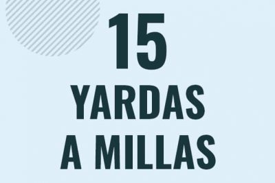 Profesor en pizarra explicando cuanto es 15 yardas en millas o como pasar de 15 yd a mi