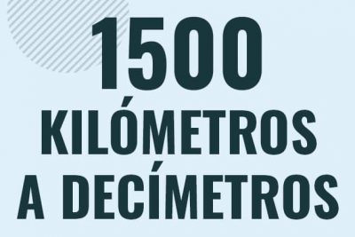 Profesor en pizarra explicando cuanto es 1500 kilometros en decimetros o como pasar de 1500 km a dm