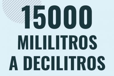 Profesor en pizarra explicando cuanto es 15000 mililitros en decilitros o como pasar de 15000 ml a dl