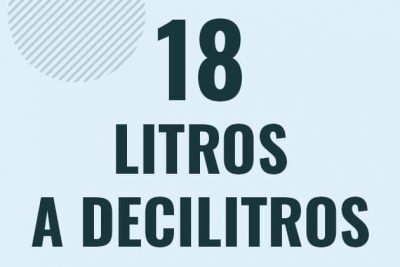 Profesor en pizarra explicando cuanto es 18 litros en decilitros o como pasar de 18 l a dl