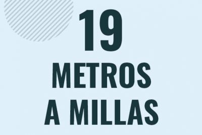 Profesor en pizarra explicando cuanto es 19 metros en millas o como pasar de 19 m a mi