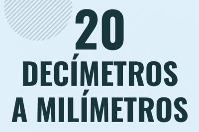 Profesor en pizarra explicando cuanto es 20 decimetros en milimetros o como pasar de 20 dm a mm
