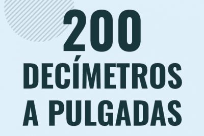 Profesor en pizarra explicando cuanto es 200 decimetros en pulgadas o como pasar de 200 dm a in