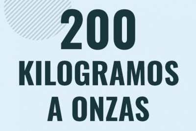 Profesor en pizarra explicando cuanto es 200 kilogramos en onzas o como pasar de 200 kg a oz