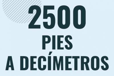 Profesor en pizarra explicando cuanto es 2500 pies en decimetros o como pasar de 2500 ft a dm