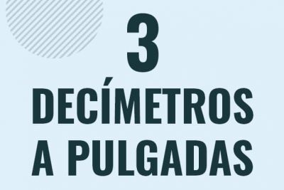 Profesor en pizarra explicando cuanto es 3 decimetros en pulgadas o como pasar de 3 dm a in