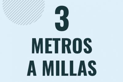 Profesor en pizarra explicando cuanto es 3 metros en millas o como pasar de 3 m a mi