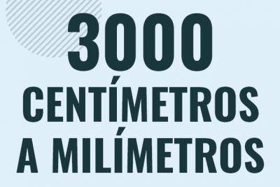 Profesor en pizarra explicando cuanto es 3000 centimetros en milimetros o como pasar de 3000 cm a mm
