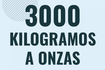 Profesor en pizarra explicando cuanto es 3000 kilogramos en onzas o como pasar de 3000 kg a oz