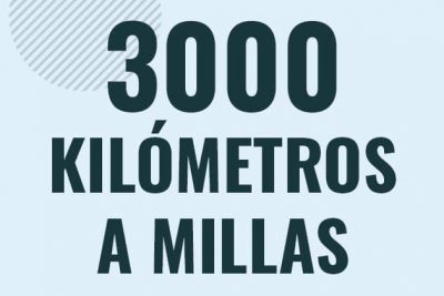 Profesor en pizarra explicando cuanto es 3000 kilometros en millas o como pasar de 3000 km a mi