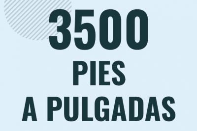 Profesor en pizarra explicando cuanto es 3500 pies en pulgadas o como pasar de 3500 ft a in