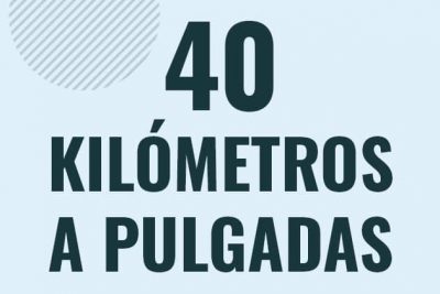 Profesor en pizarra explicando cuanto es 40 kilometros en pulgadas o como pasar de 40 km a in