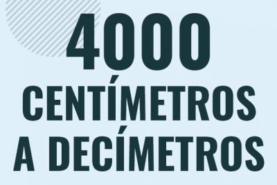 Profesor en pizarra explicando cuanto es 4000 centimetros en decimetros o como pasar de 4000 cm a dm