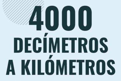Profesor en pizarra explicando cuanto es 4000 decimetros en kilometros o como pasar de 4000 dm a km