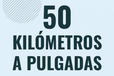 Profesor en pizarra explicando cuanto es 50 kilometros en pulgadas o como pasar de 50 km a in