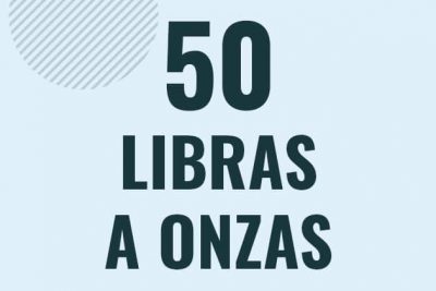 Profesor en pizarra explicando cuanto es 50 libras en onzas o como pasar de 50 lb a oz