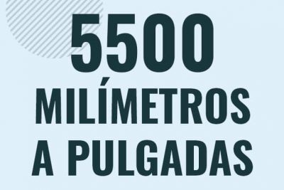 Profesor en pizarra explicando cuanto es 5500 milimetros en pulgadas o como pasar de 5500 mm a in