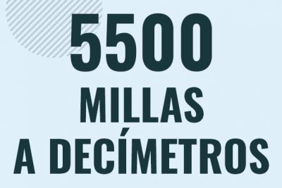 Profesor en pizarra explicando cuanto es 5500 millas en decimetros o como pasar de 5500 mi a dm