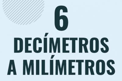 Profesor en pizarra explicando cuanto es 6 decimetros en milimetros o como pasar de 6 dm a mm