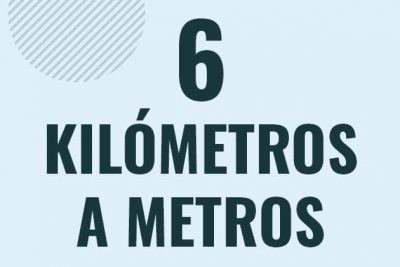 Profesor en pizarra explicando cuanto es 6 kilometros en metros o como pasar de 6 km a m