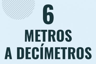 Profesor en pizarra explicando cuanto es 6 metros en decimetros o como pasar de 6 m a dm