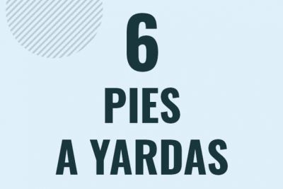 Profesor en pizarra explicando cuanto es 6 pies en yardas o como pasar de 6 ft a yd