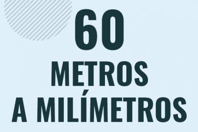 Profesor en pizarra explicando cuanto es 60 metros en milimetros o como pasar de 60 m a mm