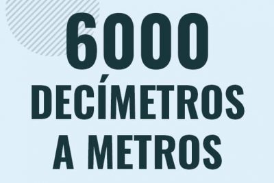 Profesor en pizarra explicando cuanto es 6000 decimetros en metros o como pasar de 6000 dm a m