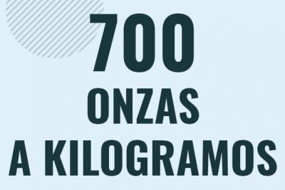 Profesor en pizarra explicando cuanto es 700 onzas en kilogramos o como pasar de 700 oz a kg