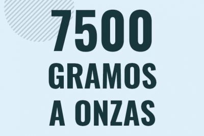 Profesor en pizarra explicando cuanto es 7500 gramos en onzas o como pasar de 7500 g a oz