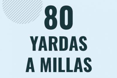 Profesor en pizarra explicando cuanto es 80 yardas en millas o como pasar de 80 yd a mi