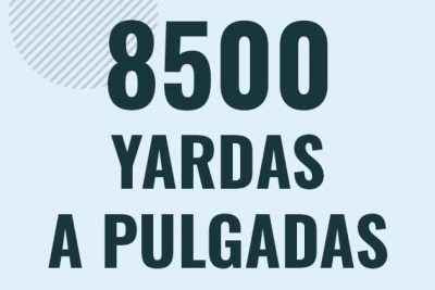 Profesor en pizarra explicando cuanto es 8500 yardas en pulgadas o como pasar de 8500 yd a in