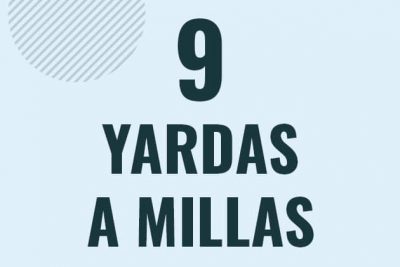Profesor en pizarra explicando cuanto es 9 yardas en millas o como pasar de 9 yd a mi