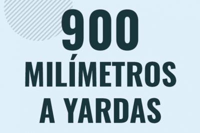 Profesor en pizarra explicando cuanto es 900 milimetros en yardas o como pasar de 900 mm a yd