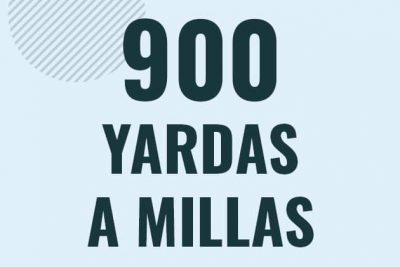 Profesor en pizarra explicando cuanto es 900 yardas en millas o como pasar de 900 yd a mi